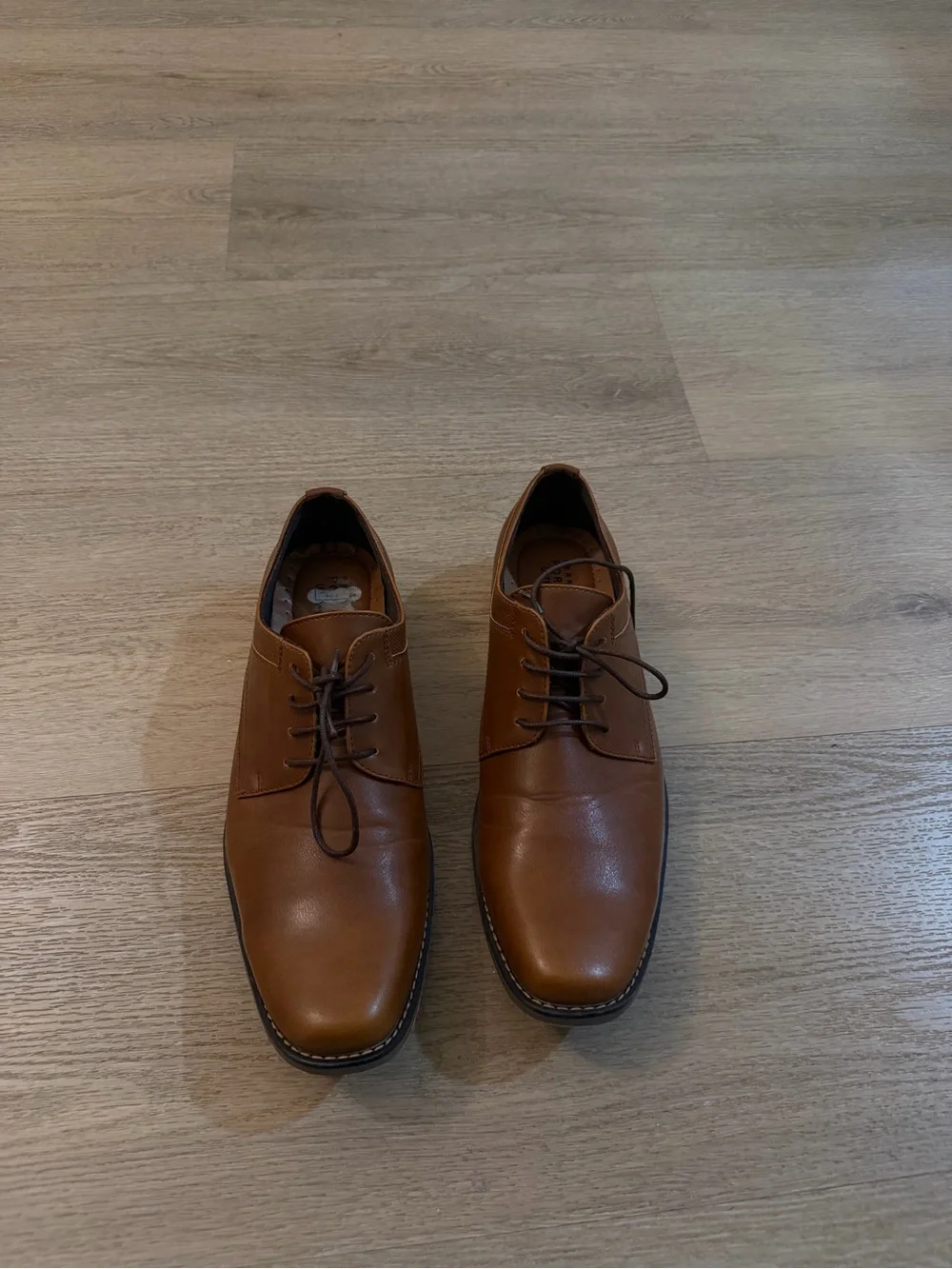 Men's Classic Brown Leather Dress Shoes